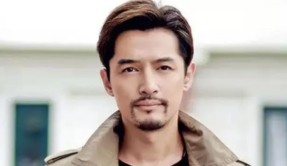 國字臉適合留什么胡子