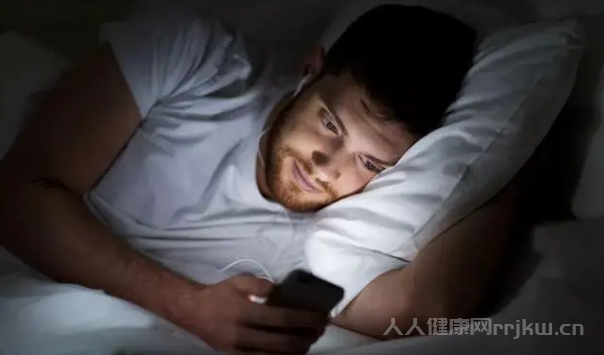 長期熬夜會得哪16種病?