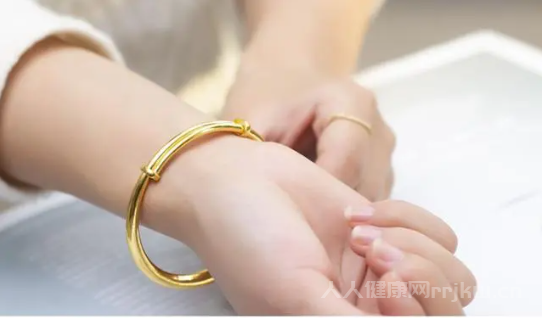 戴黃金對女性有什么好處和壞處